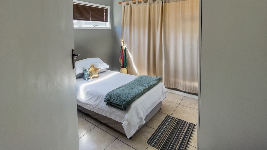 3 Bedroom Property for Sale in Rheeboksfontein Western Cape